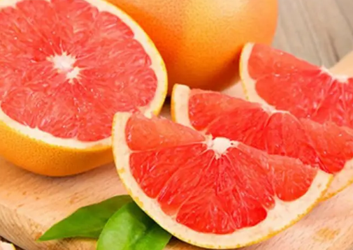 漳州助孕机构价格表：试管婴儿治疗后也可以吃柚子来促进怀孕，因为柚子含有多种营养成分